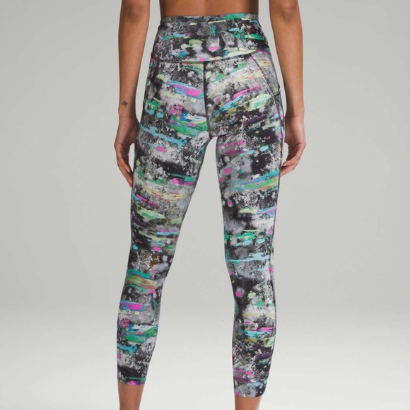Lululemon Fast And Free High Rise Tight Size 6 - Picture 1 of 7